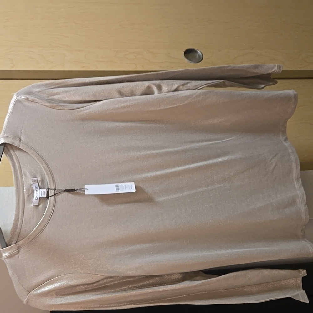 Chico's Metallic Gold Long Sleeve Top.